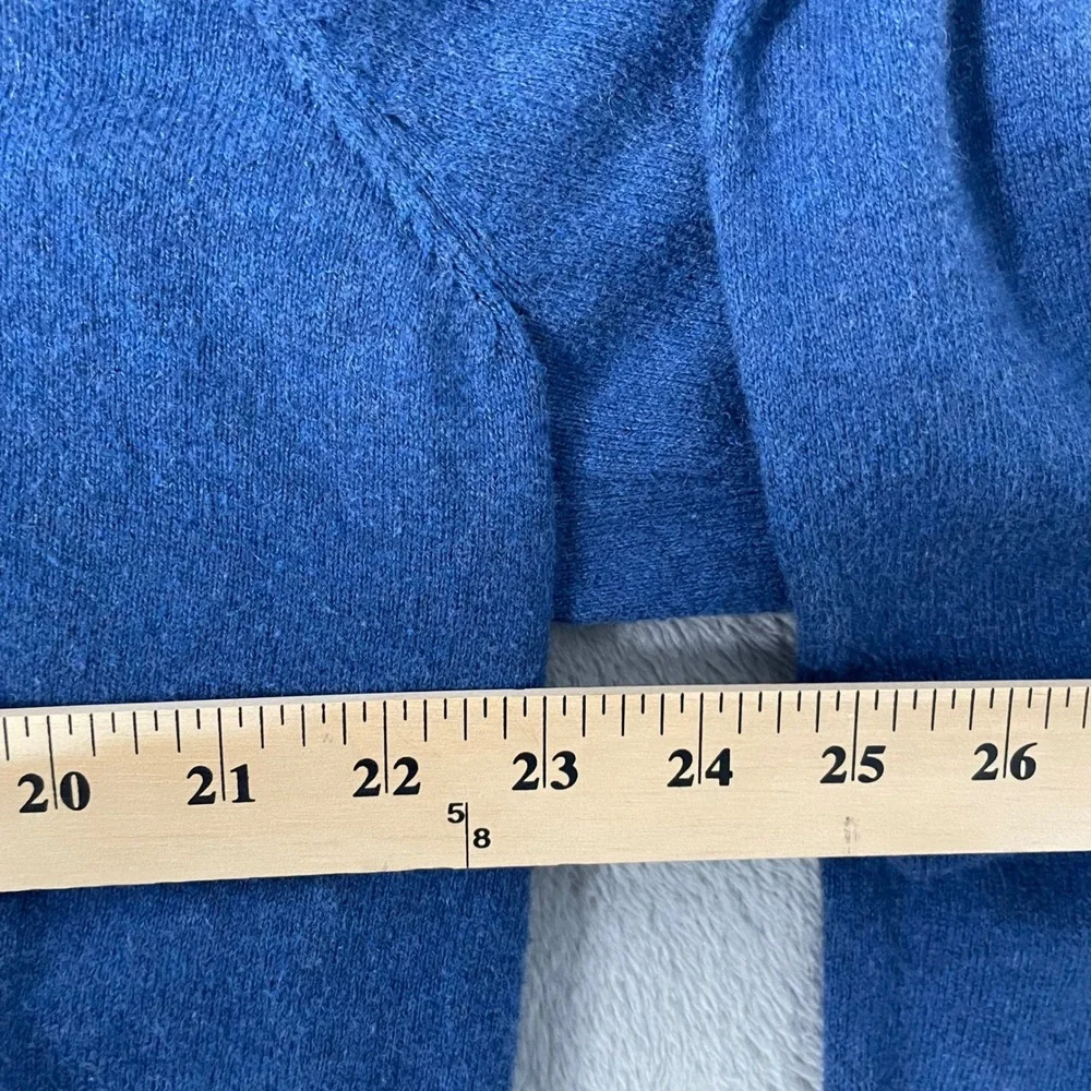LL Bean Sweater Mens XL Tall Blue Cotton Cashmere V Neck Casual Quiet Luxury